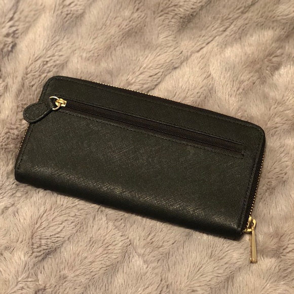 Juicy Couture Wallet - Picture 2 of 3